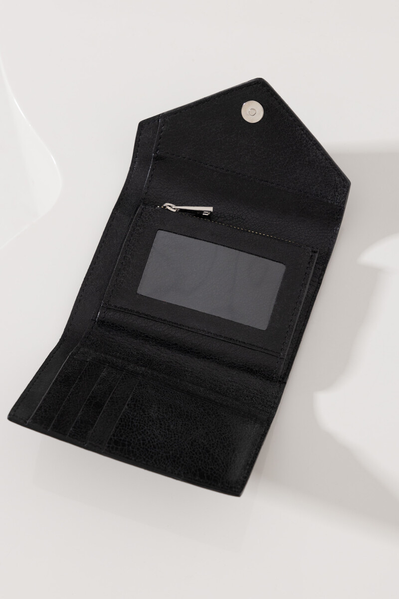 BILLETERA LIPSTICK FLAP Negro