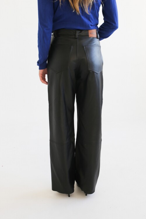 PANTALON CUERO MAVIS NEGRO