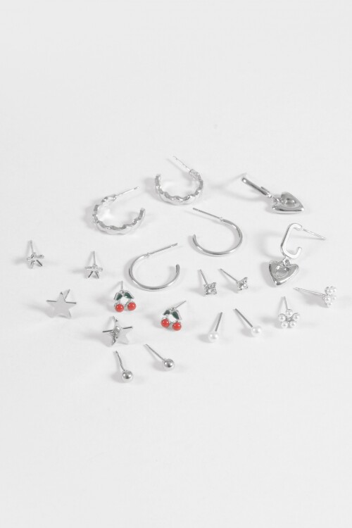 Set de 10 pins variados plateado
