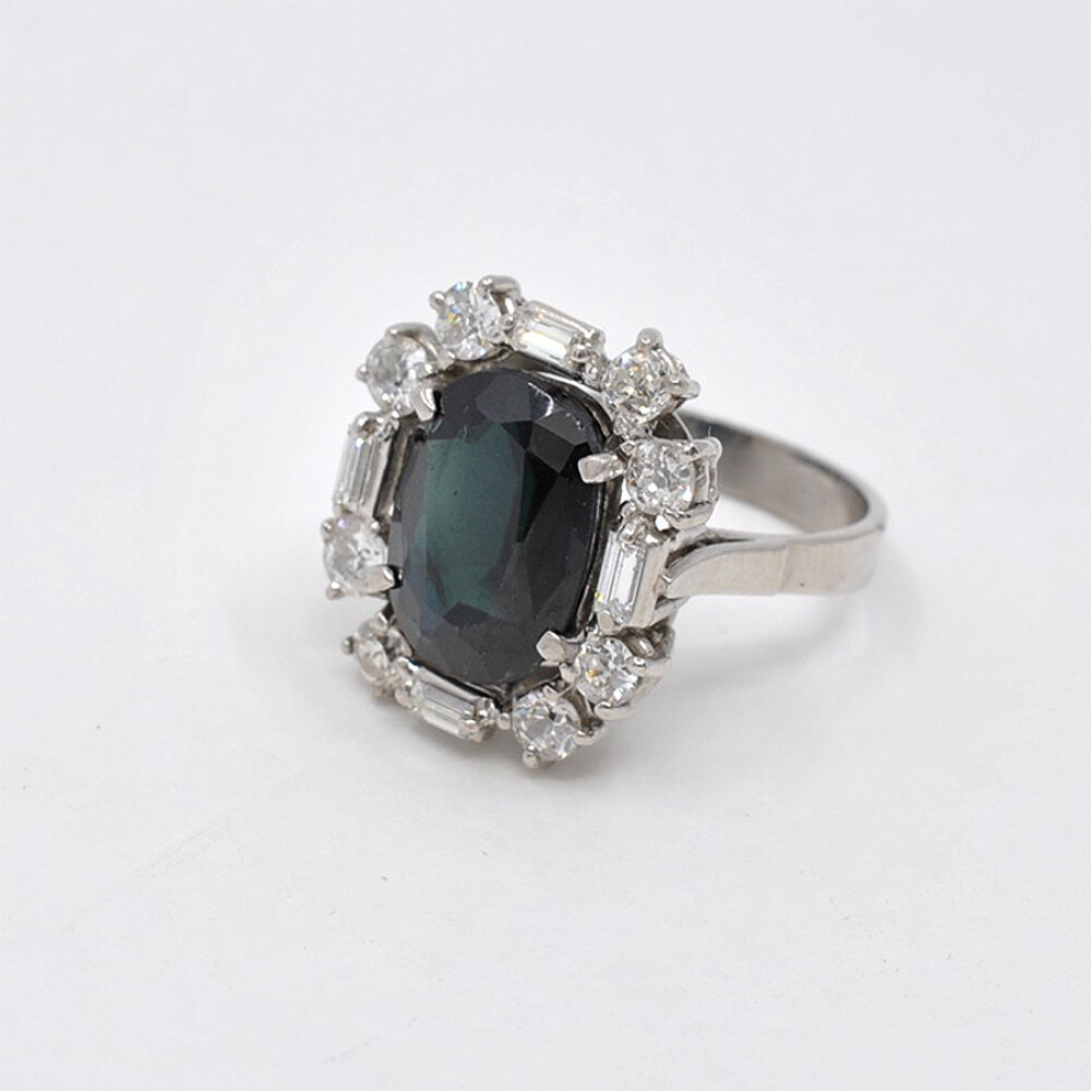 Anillo Antiguo Oro 18K, Brillantes Y Zafiro Anillo Antiguo Oro 18K, Brillantes Y Zafiro