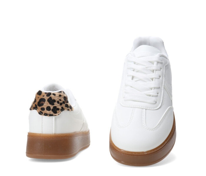 Championes de Mujer Miss Carol PUPEF con suela caramelo Blanco