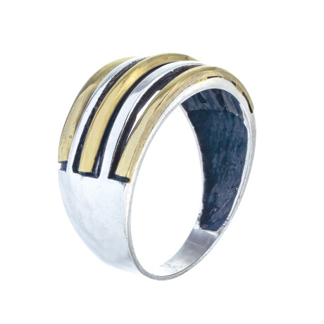 Anillo de plata 925 y double en oro 18k. Anillo de plata 925 y double en oro 18k.