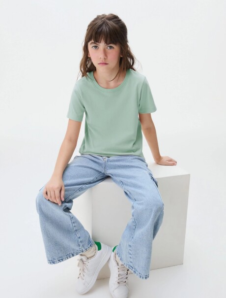 CAMISETA BÁSICA INFANTIL VERDE