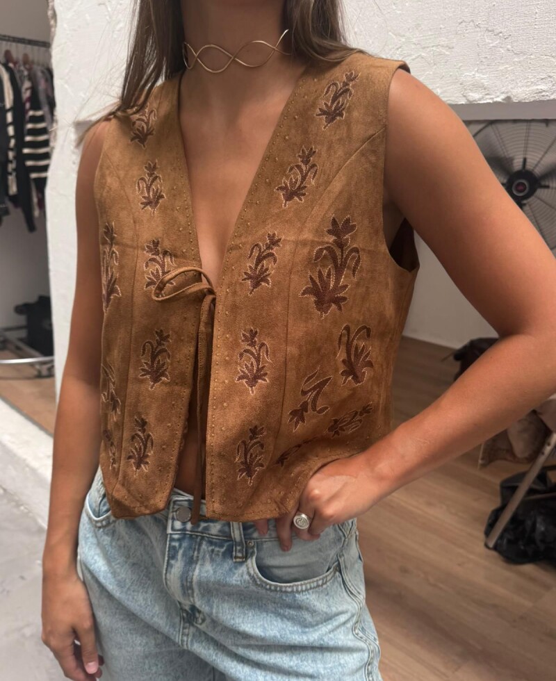 Chaleco Alexia (Pre venta) Chaleco Alexia (Pre venta)