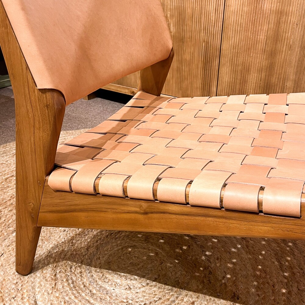 Butaca Nac en cuero natural trenzado Beige Butaca Nac en cuero natural trenzado Beige