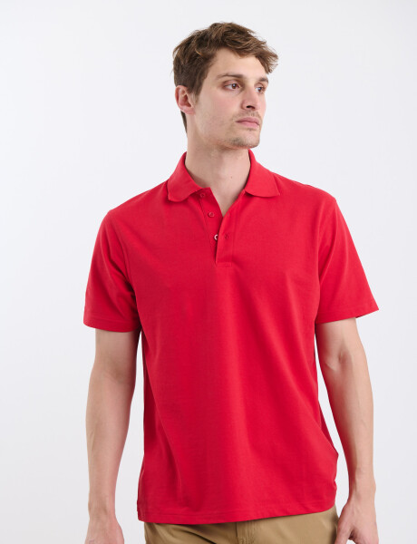 520857 REMERA FERAUD Rojo