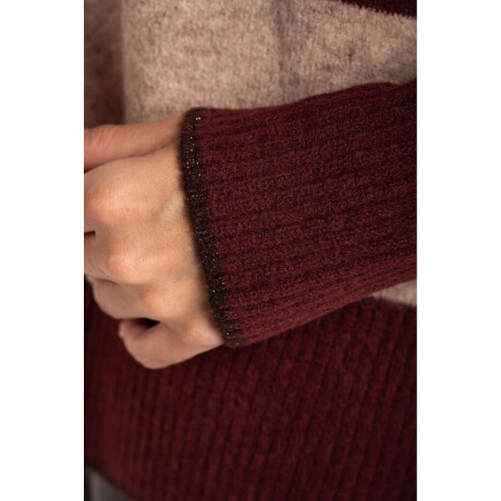 Sweater Rayado Bordeaux