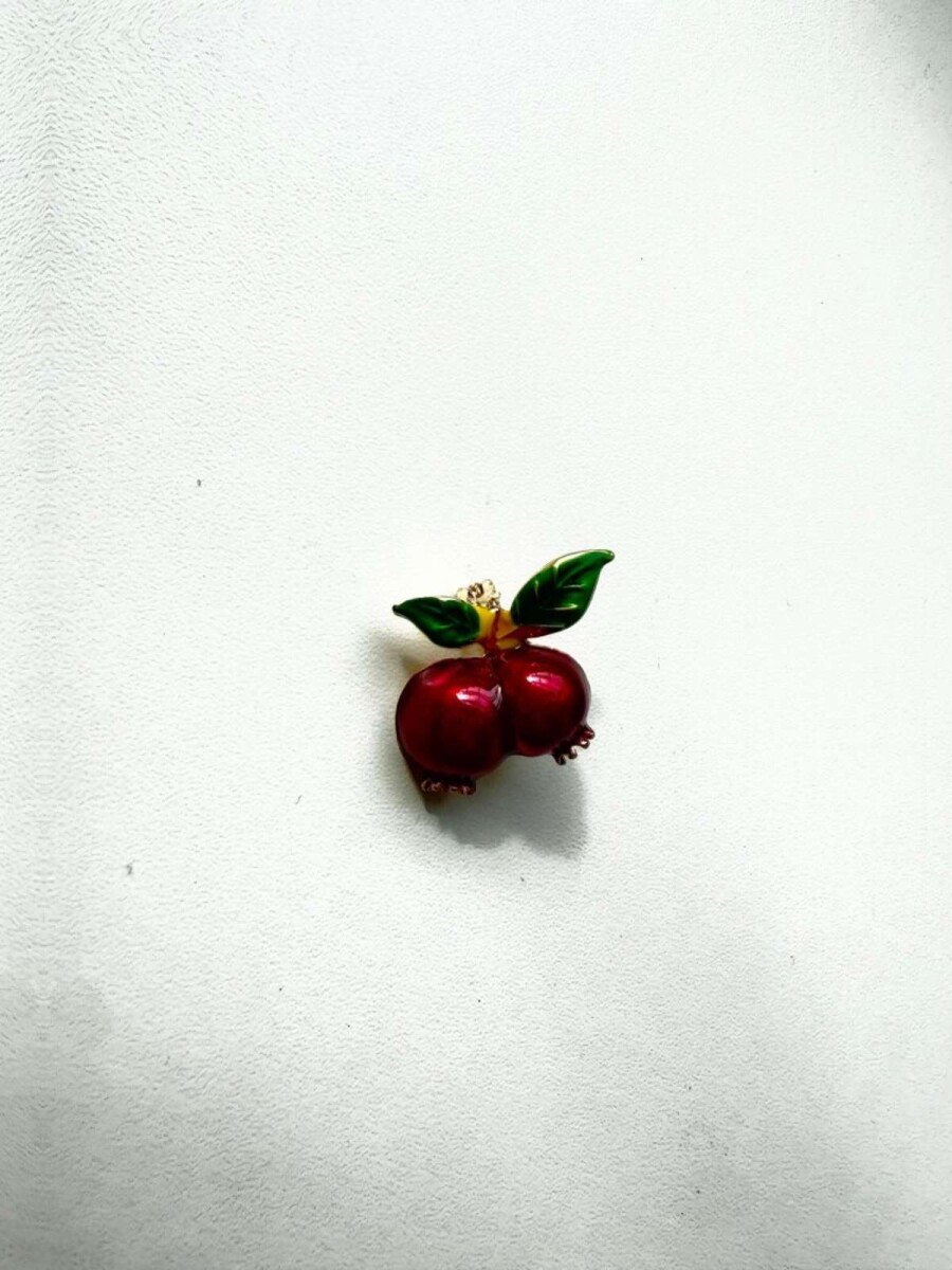 Pin Fruit - Granada 