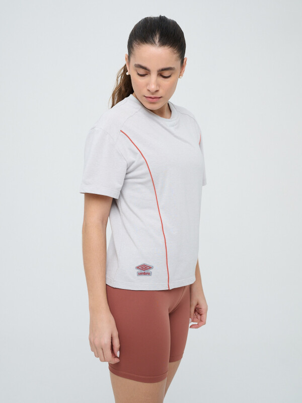 REMERA DINA Umbro Mujer 05m