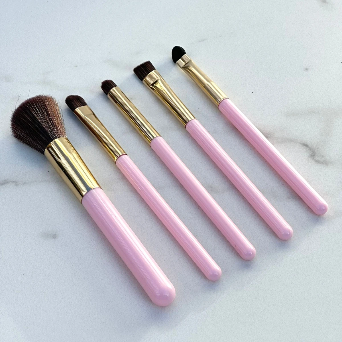 Juego De 5 Brochas Nylon Glamour Dorado Aluminio/Plástico 
