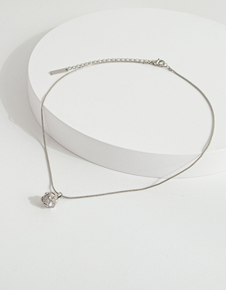 Cadena Corta con Dije Strass Collar Con Esfera Strass - Plateado Rodio