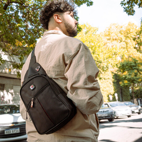 Mochila negra cruzada Elon Mochila negra cruzada Elon