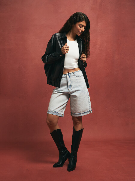 SHORT VEGA AZUL CLARO