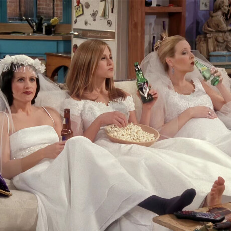 Monica Geller Wedding Dress - Friends - 1869 Monica Geller Wedding Dress - Friends - 1869