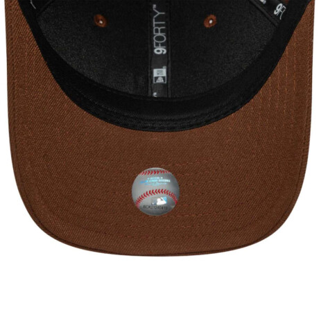 Gorro Cap New Era Forty Mc Oakath Marron