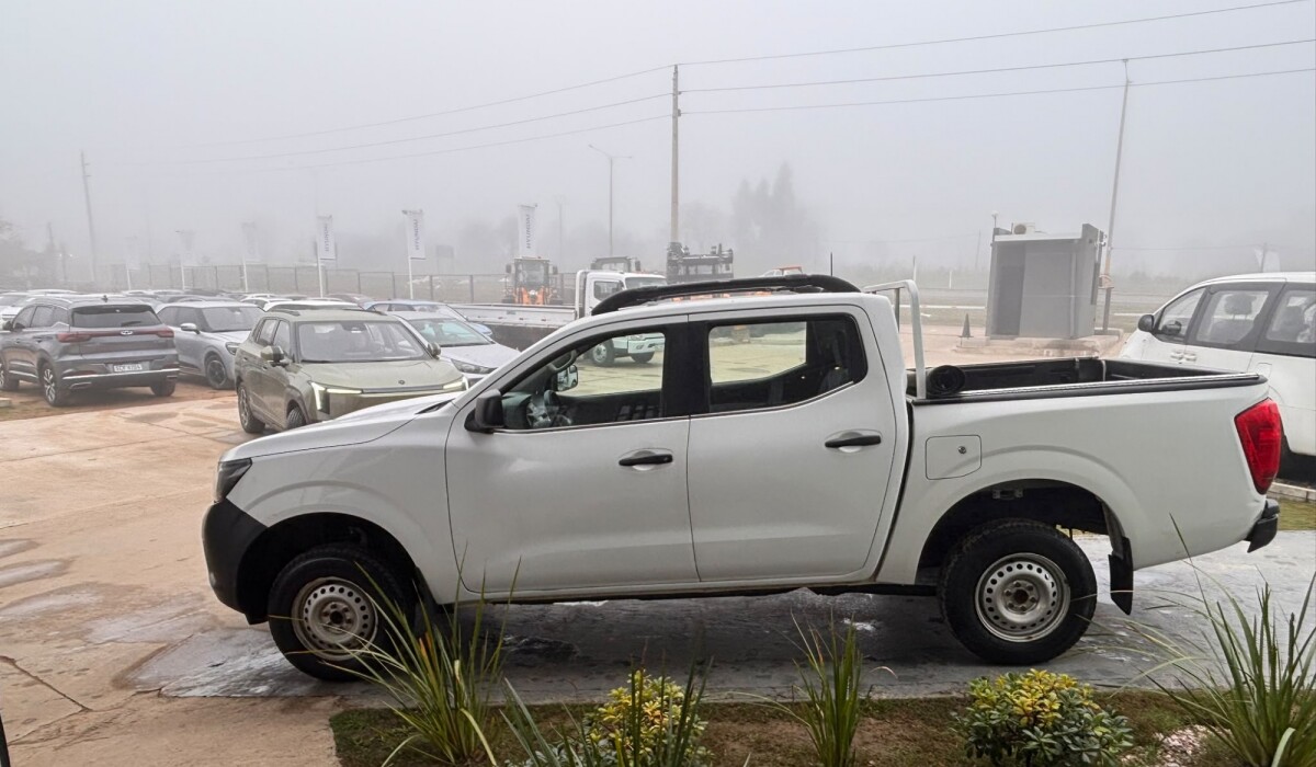 Nissan NP300 2.5 DC S MT - 2018 Nissan NP300 2.5 DC S MT - 2018
