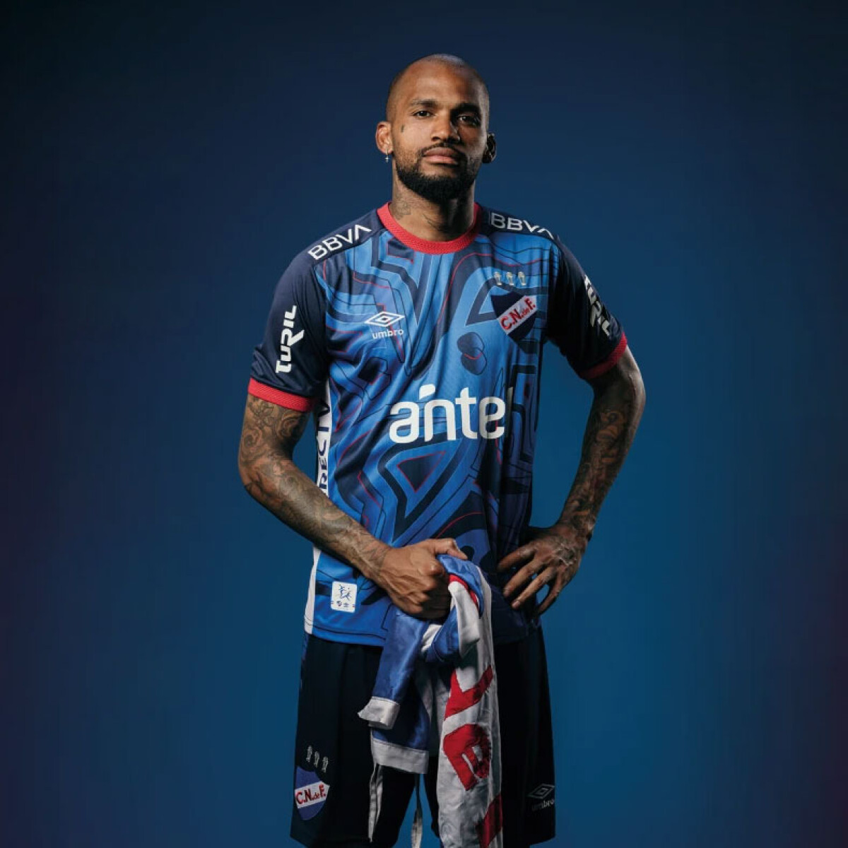 Camiseta de Hombre Umbro Nacional Golero Oficial - Azul Marino - Blanco 