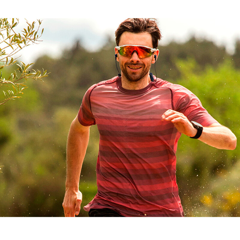 Auriculares JBL Endurance Run 3 con Bluetooth Black Auriculares JBL Endurance Run 3 con Bluetooth Black