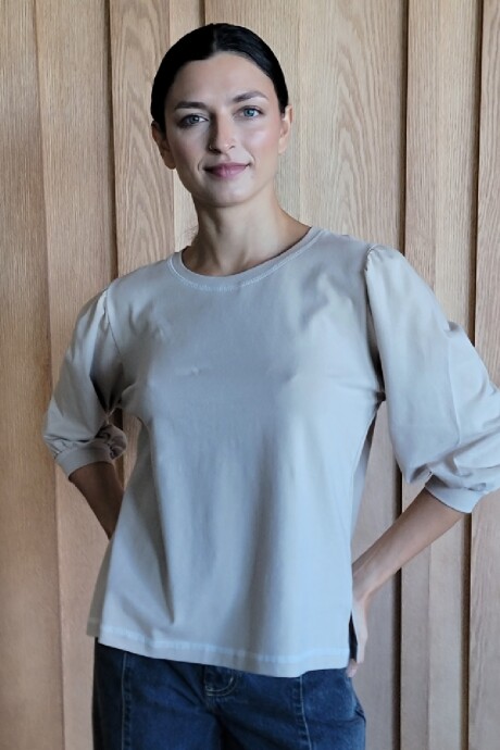 Remera Rose Beige