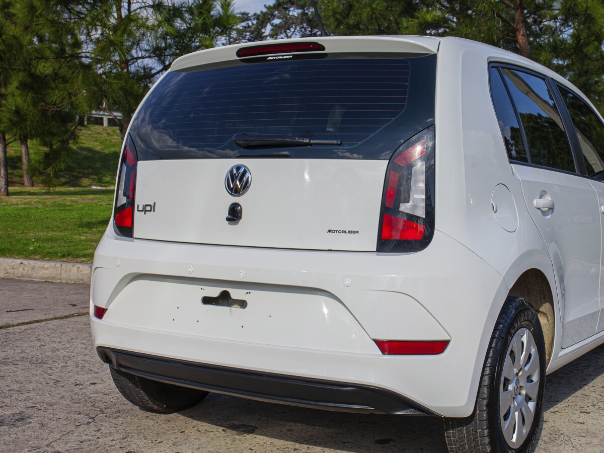 Volkswagen Up Move 1.0 Extra Full | Permuta / Financia Volkswagen Up Move 1.0 Extra Full | Permuta / Financia