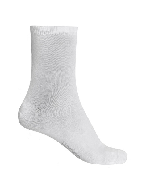 KIT C/3 PARES DE MEDIAS UNISEX CAÑO MEDIO BLANCO