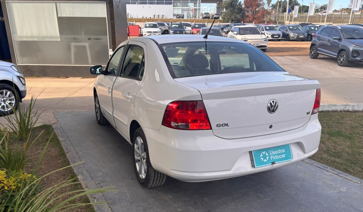 VW Gol Comfort Sedan - 2012 VW Gol Comfort Sedan - 2012