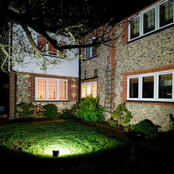 Foco Led Reflector Exteriores Interiores Luz Fria 10W IP66 Variante Color Negro