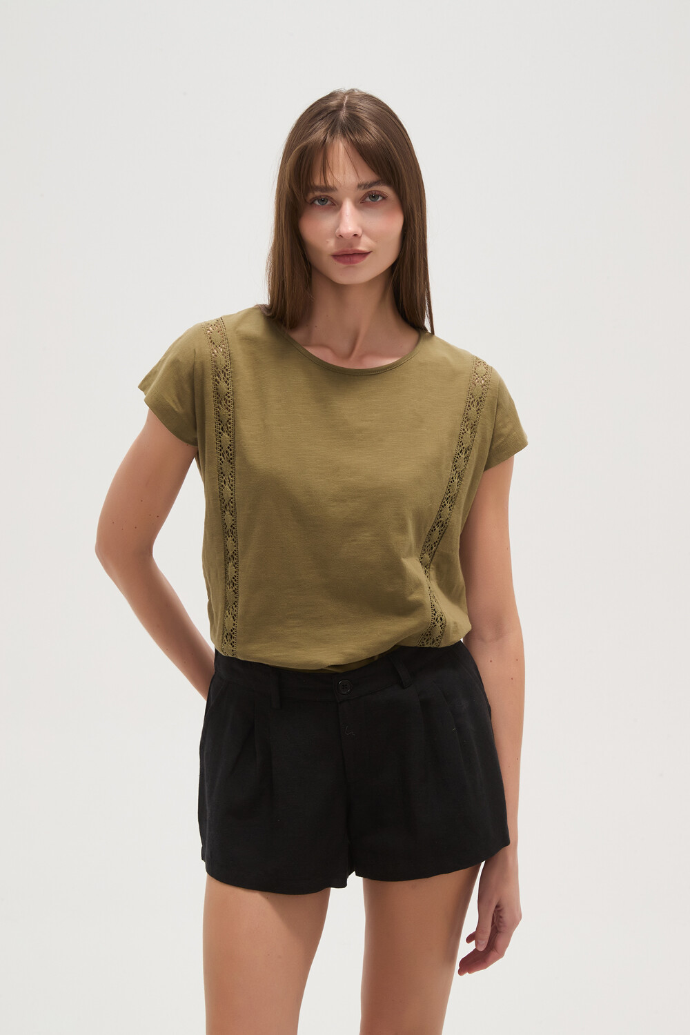 Remera Anahis Verde Oliva