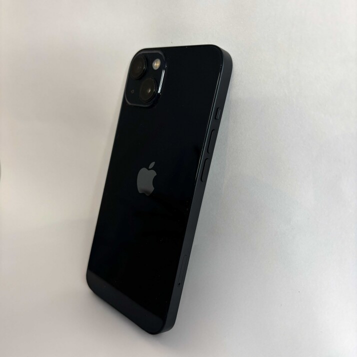 iPhone 13 128 GB - Black iPhone 13 128 GB - Black