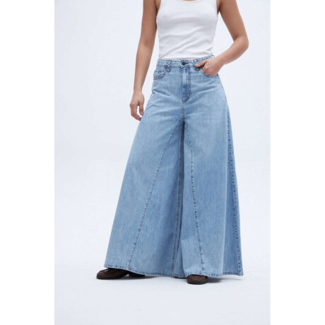 Jean Adela Light Blue 26