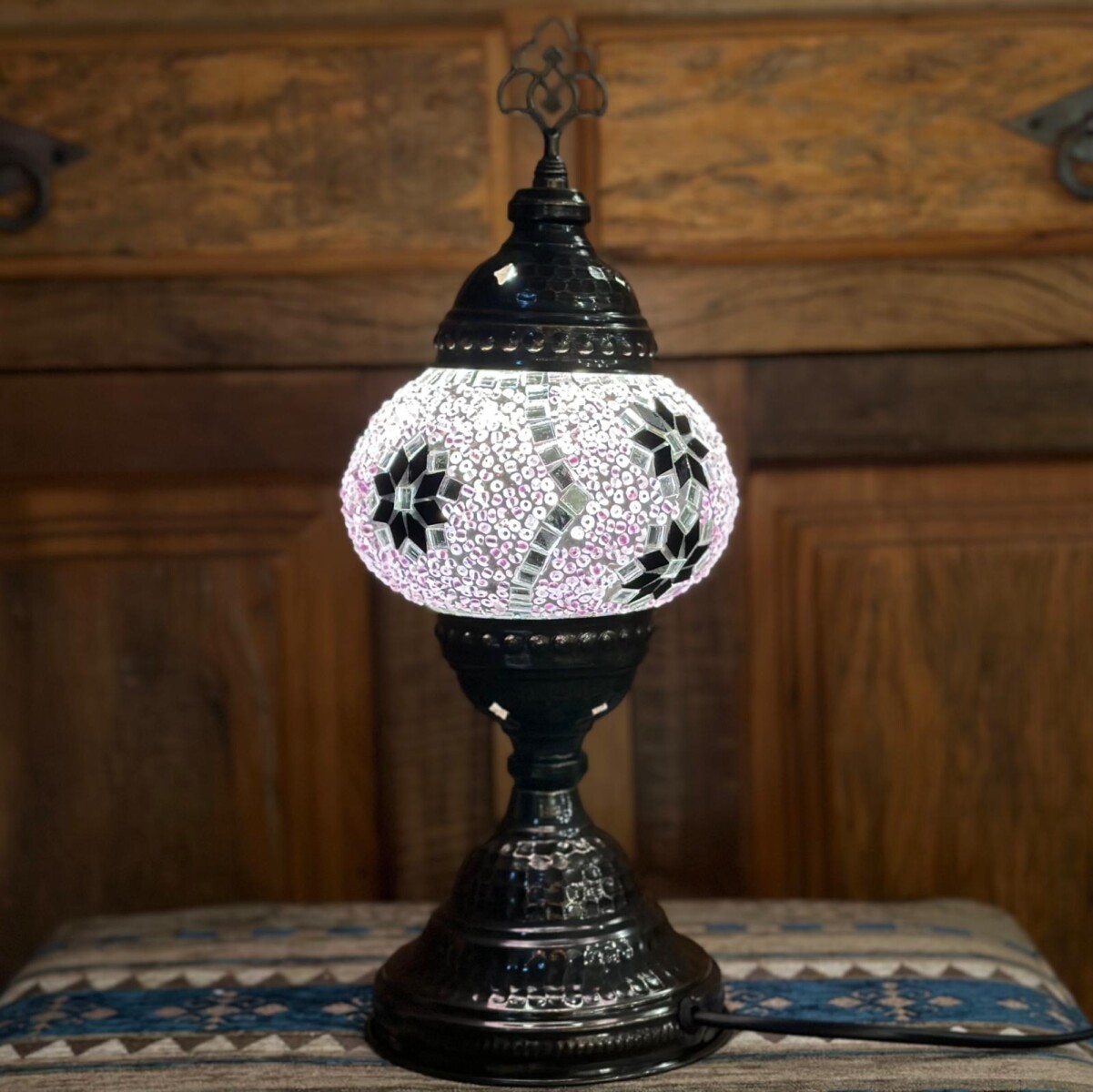 Lámpara vitraux de mesa rosada TM12 
