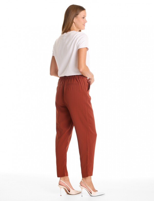Pantalon Relaxed Fit & Cintura Elástica Posterior TERRACOTA