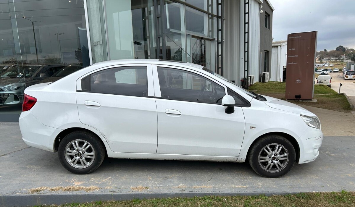 Chevrolet Sail LTZ - 2015 Chevrolet Sail LTZ - 2015