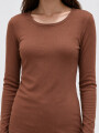 Remera Tonkin Marron