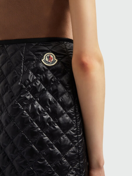 Moncler- Falda corta acolchada Negro
