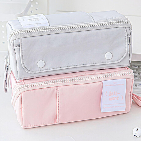 Cartuchera con divisiones y apertura completa Rosado