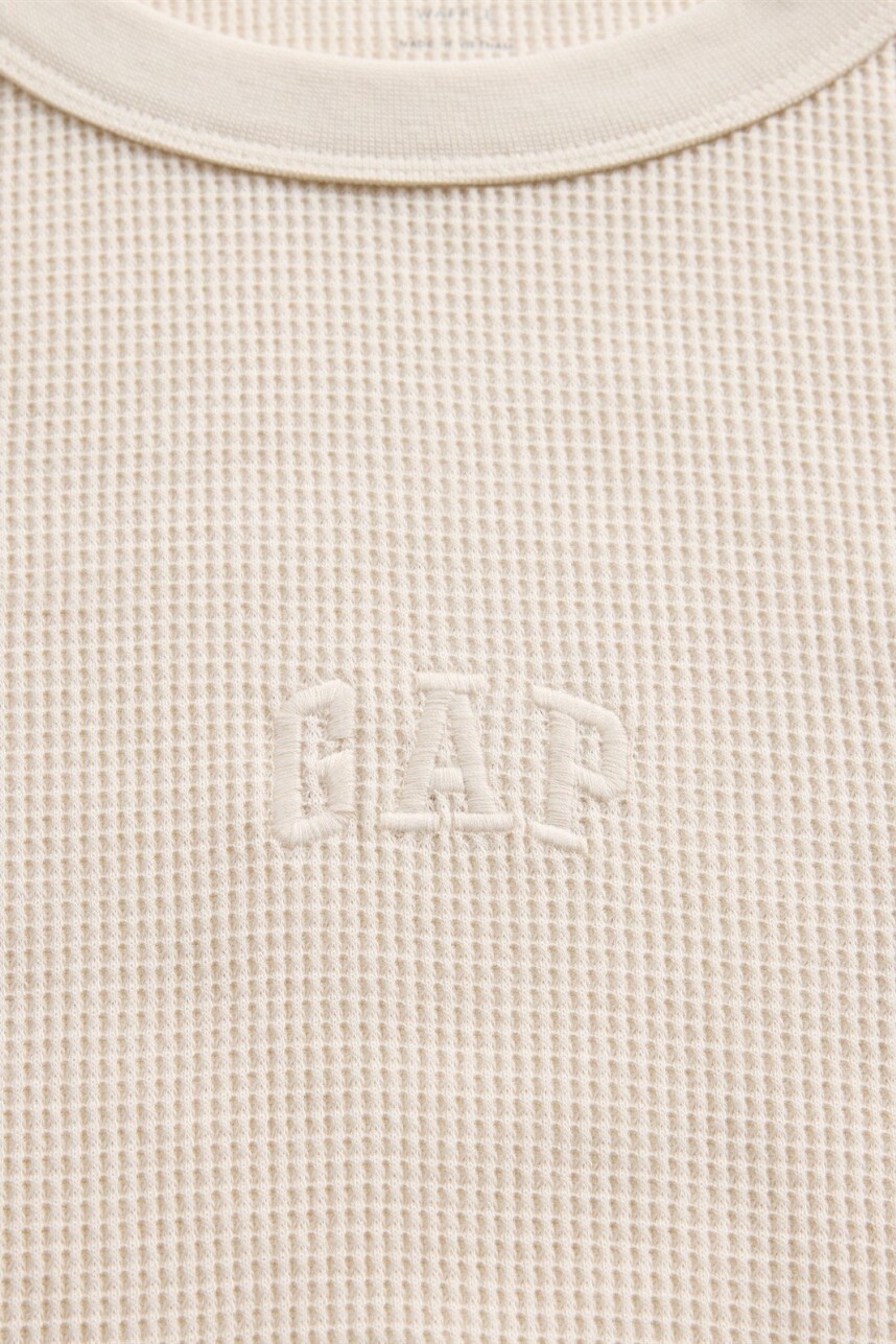 Remera Waffle Manga Larga Logo Gap Hombre Chino