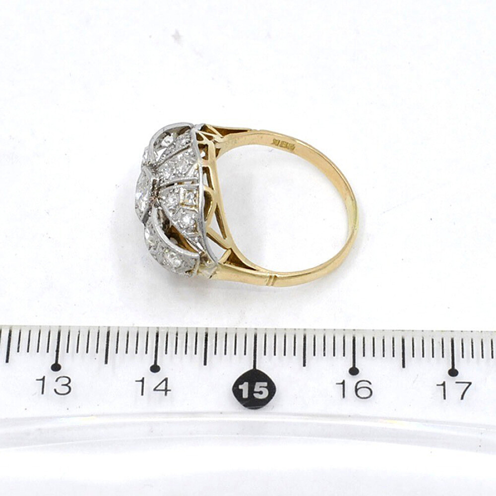 Anillo Antiguo En Oro 18K, Brillantes Y Diamantes Anillo Antiguo En Oro 18K, Brillantes Y Diamantes