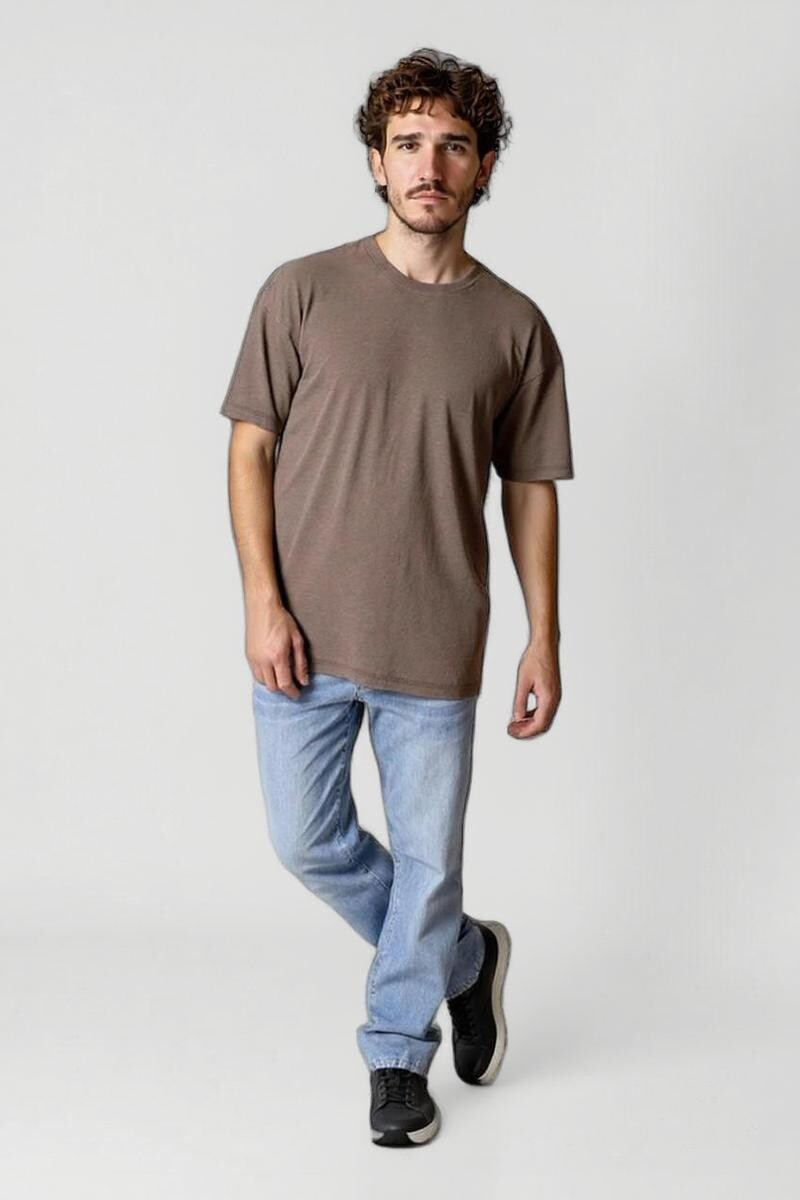 Remera Axel Marrón