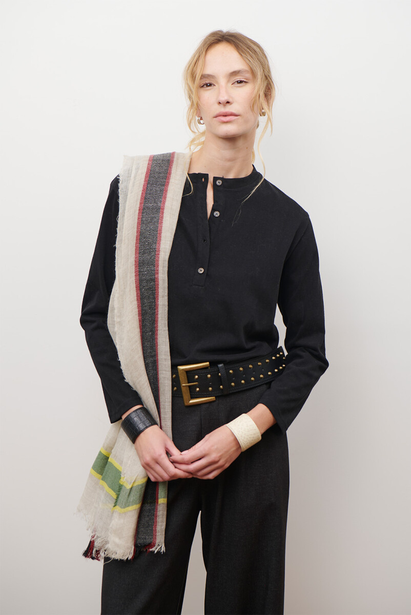 REMERA LANDON - NEGRO 