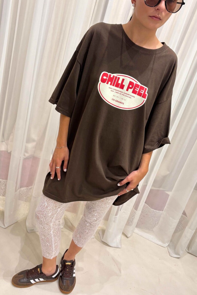 Remera Chill Peel Marrón