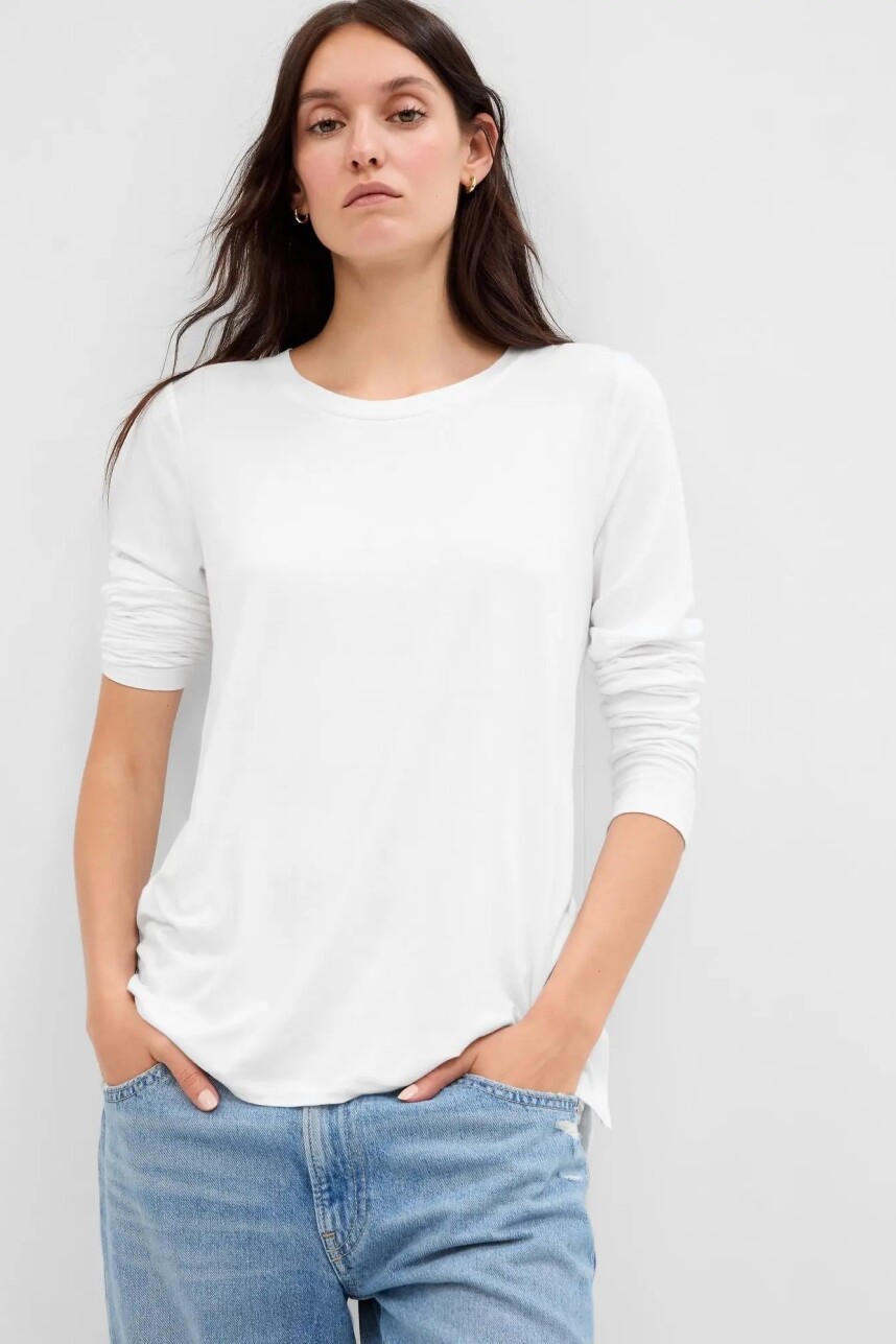 Remera Luxe Cuello Redondo Mujer White Uk