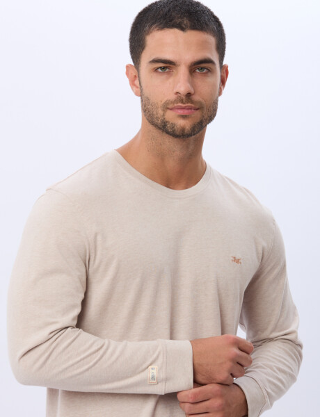 REMERA LISA DE ALGODÓN Arena