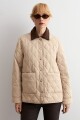 Campera capitoneada cuello pana beige claro