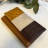Billetera Lirio Mostaza, beige y negro