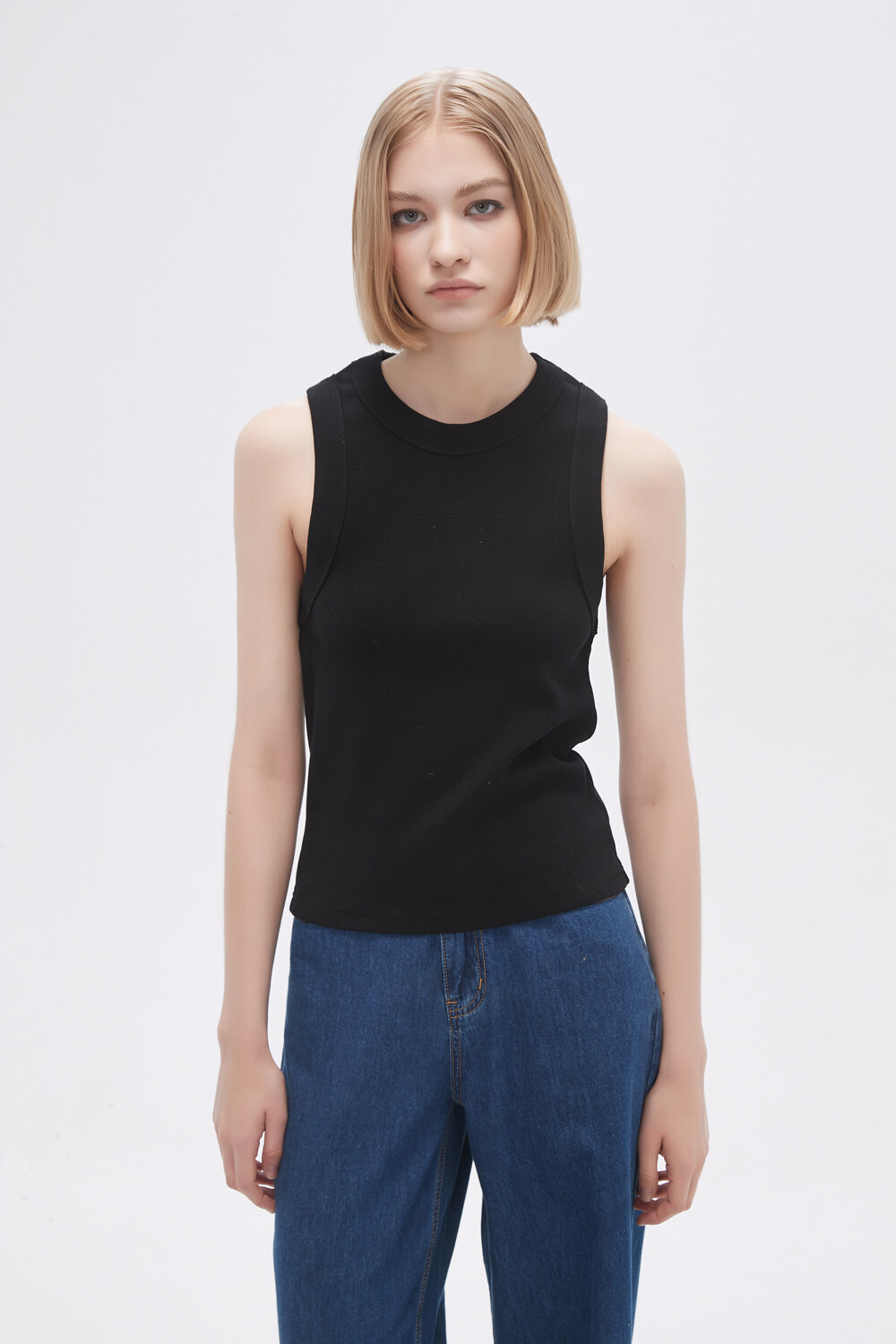 Musculosa Ratu Negro