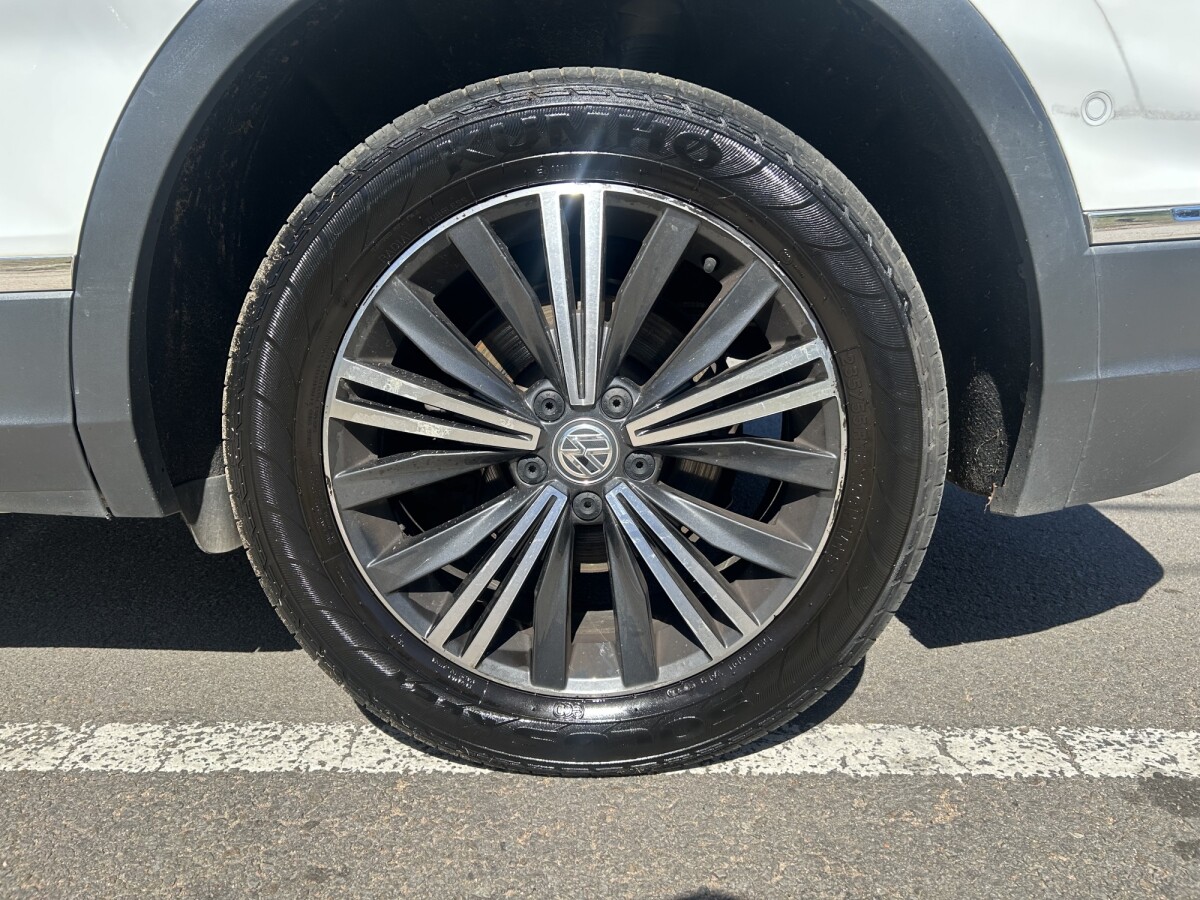 Volkswagen Tiguan Highline 2.0 7Pax | Permuta / Financia Volkswagen Tiguan Highline 2.0 7Pax | Permuta / Financia