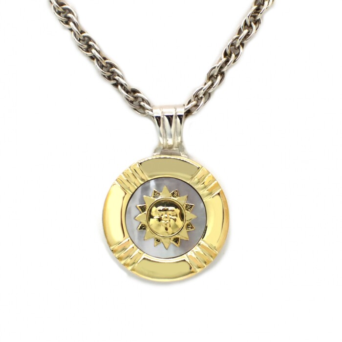 Cadena y Colgante en Oro y Plata 925 con Nácar Cadena y Colgante en Oro y Plata 925 con Nácar