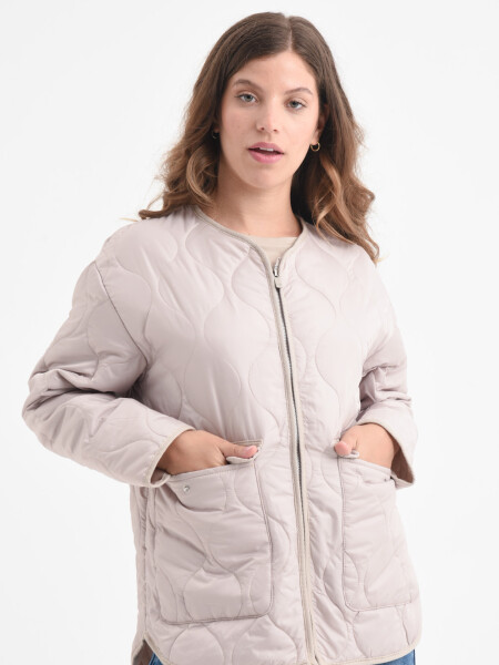 Campera capitoneada Beige