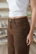 Jean Mute MARRON
